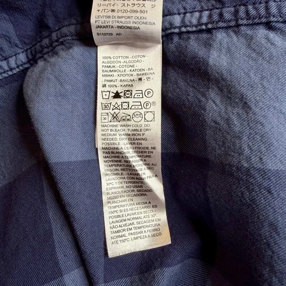 Levis Mens Large‎ Relaxed Fit Blue Buffalo Plaid Button Down Flannel Shirt